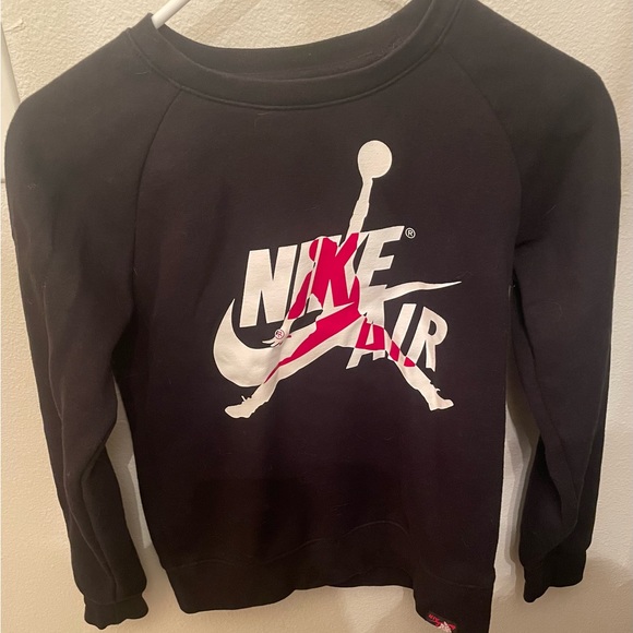 Child’s Nike Air Jordan Black Crew Sweatshirt Size Medium - Picture 1 of 4